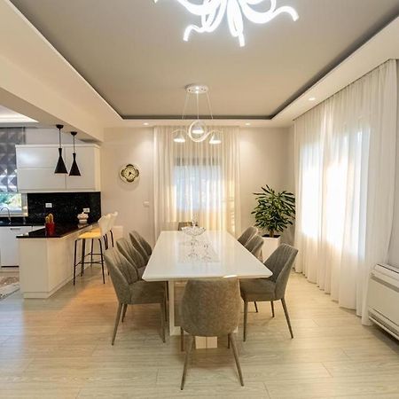 Vila Llano Vlorë Екстериор снимка