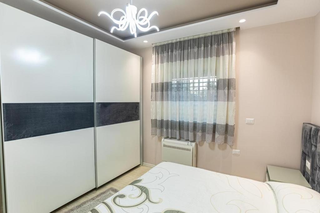 Vila Llano Vlorë Екстериор снимка