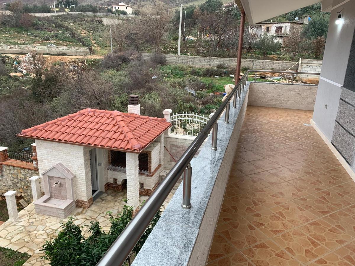 Vila Llano Vlorë Екстериор снимка